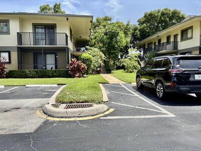 610 Trace Circle, Deerfield Beach, FL 33441