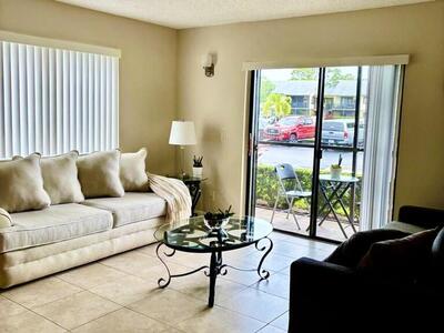 610 Trace Circle, Deerfield Beach, FL 33441