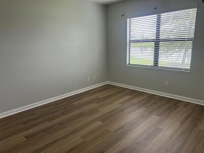 6270 NW Regent Street, Port Saint Lucie, FL 34983