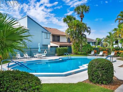 950 S Kanner Hwy, Stuart, FL 34994