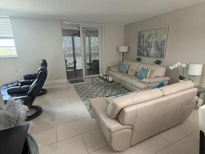 5700 NW 2nd Avenue, Boca Raton, FL 33487