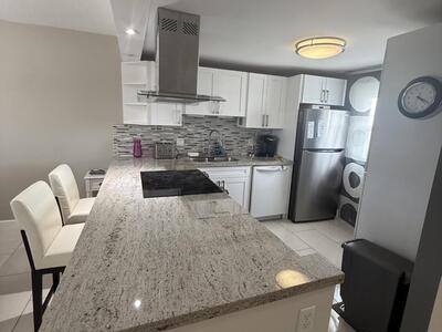 5700 NW 2nd Avenue, Boca Raton, FL 33487