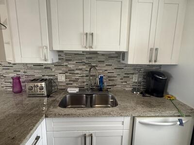 5700 NW 2nd Avenue, Boca Raton, FL 33487