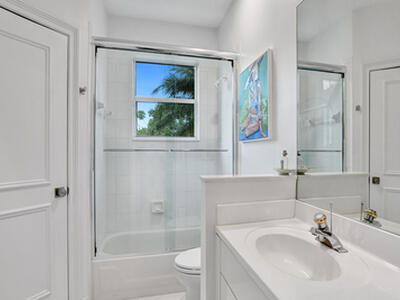 251 Isle Way, Palm Beach Gardens, FL 33418