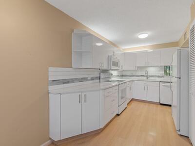 10110 Cedar Point Boulevard, Boynton Beach, FL 33437