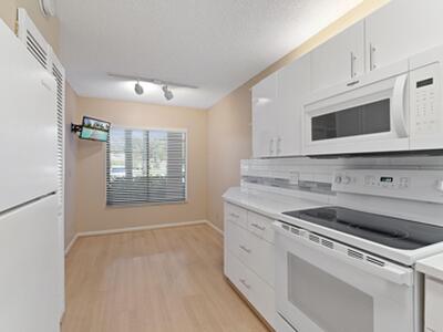 10110 Cedar Point Boulevard, Boynton Beach, FL 33437