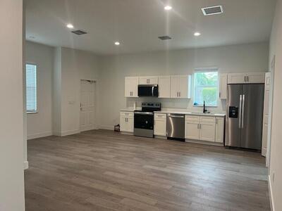 2845 SE Evergreen Street, Stuart, FL 34997