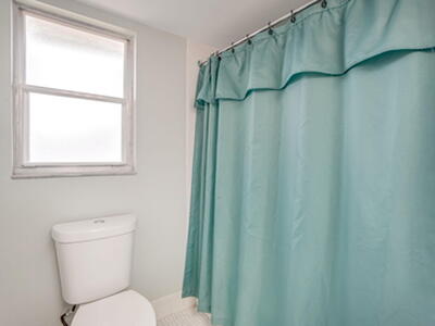 3951 Via Poinciana, Lake Worth, FL 33467