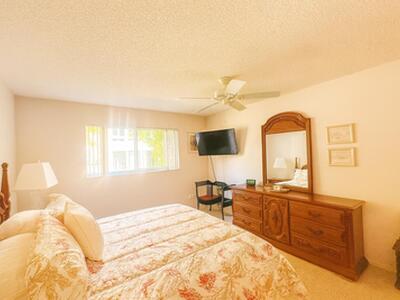 27 Colonial Club Drive, Boynton Beach, FL 33435