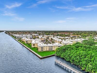 27 Colonial Club Drive, Boynton Beach, FL 33435