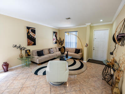 4462 Lake Tahoe Circle, West Palm Beach, FL 33409