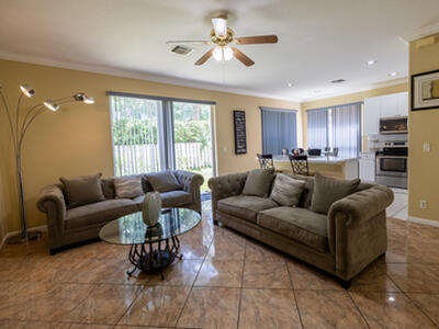 4462 Lake Tahoe Circle, West Palm Beach, FL 33409