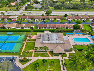 15792 Philodendron Circle, Delray Beach, FL 33484