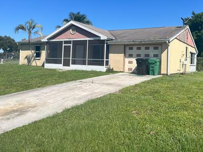 2901 SW Birtle Court