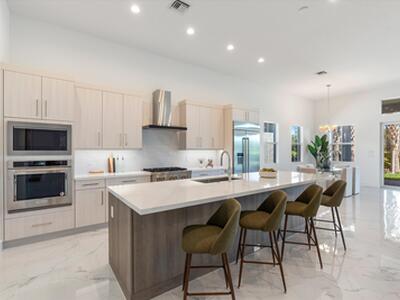 10044 Timber Creek Way, Palm Beach Gardens, FL 33412