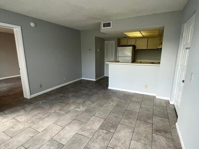 718 Executive Center Drive, West Palm Beach, FL 33401