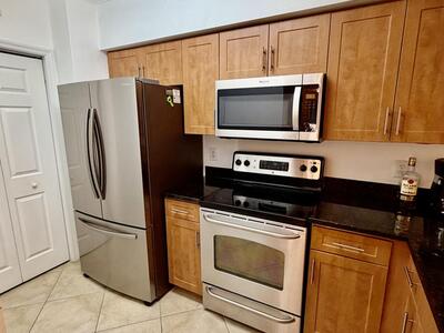 6521 Emerald Dunes Drive, West Palm Beach, FL 33411