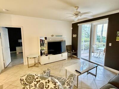 6521 Emerald Dunes Drive, West Palm Beach, FL 33411