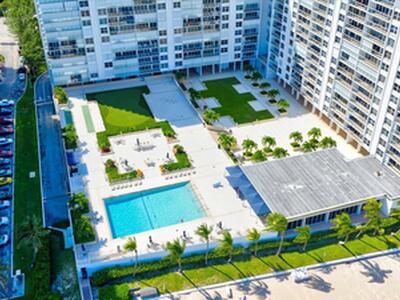 4300 N Ocean Boulevard, Fort Lauderdale, FL 33308