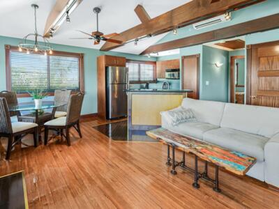 512 SW Saint Lucie Crescent, Stuart, FL 34994