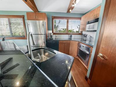 512 SW Saint Lucie Crescent, Stuart, FL 34994