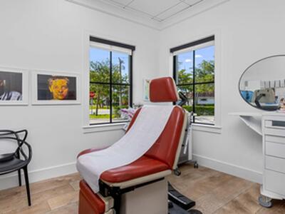 230 George Bush Boulevard, Delray Beach, FL 33444