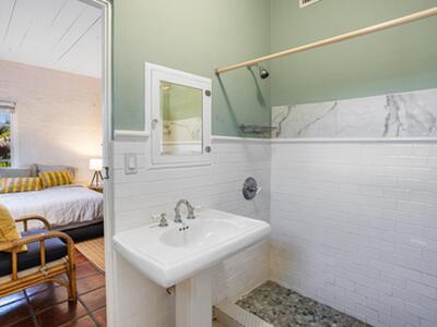 333 Murray Road, West Palm Beach, FL 33405