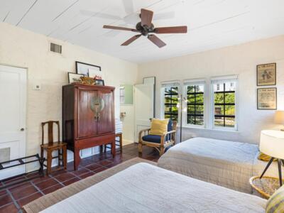 333 Murray Road, West Palm Beach, FL 33405