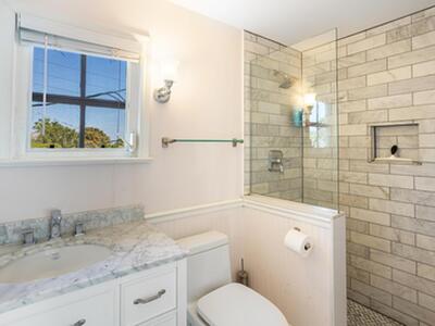 333 Murray Road, West Palm Beach, FL 33405