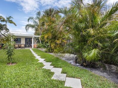 333 Murray Road, West Palm Beach, FL 33405