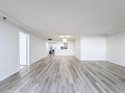 3150 W Rolling Hills Circle, Davie, FL 33328