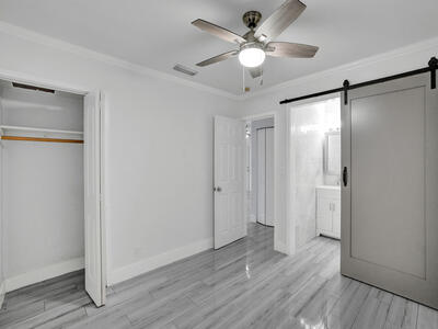 601 NE 59th Court, Oakland Park, FL 33334