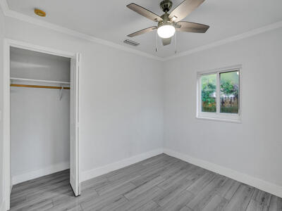 601 NE 59th Court, Oakland Park, FL 33334