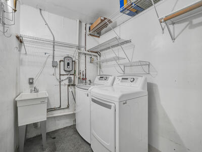 601 NE 59th Court, Oakland Park, FL 33334