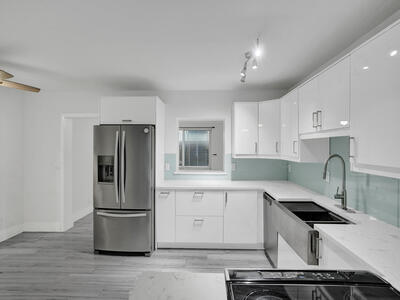 601 NE 59th Court, Oakland Park, FL 33334