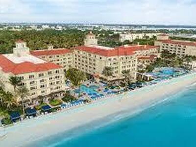 121 S Lake Drive, Lantana, FL 33462