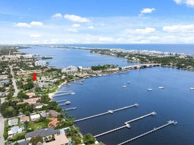 121 S Lake Drive, Lantana, FL 33462