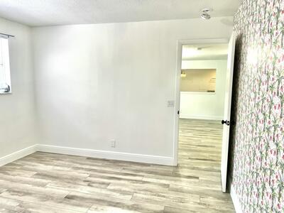 917 Market Street, West Palm Beach, FL 33401