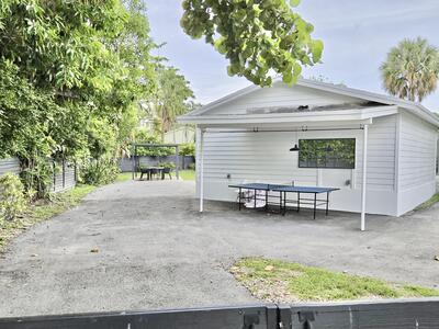 917 Market Street, West Palm Beach, FL 33401