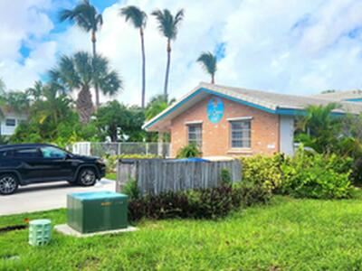 143 Inlet Way, Palm Beach Shores, FL 33404