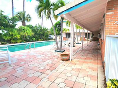 143 Inlet Way, Palm Beach Shores, FL 33404