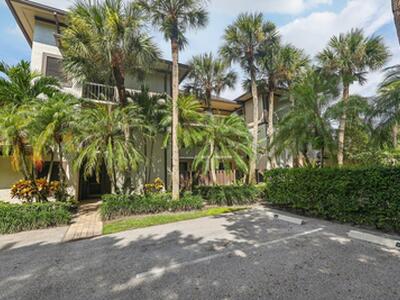 2785 Polo Island Drive, Wellington, FL 33414