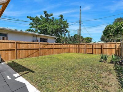 118 S J Street, Lake Worth Beach, FL 33460