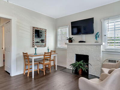 118 S J Street, Lake Worth Beach, FL 33460