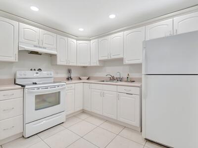 3492 La Mar Court, Greenacres, FL 33463