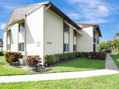 3492 La Mar Court, Greenacres, FL 33463