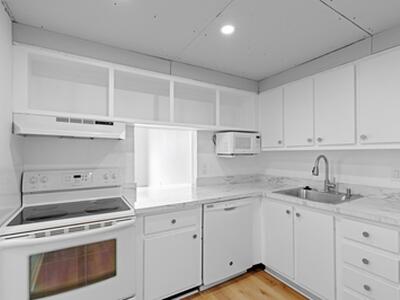 480 Executive Center Drive