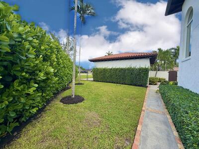 6401 Travis Road, Lake Clarke Shores, FL 33406