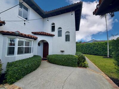 6401 Travis Road, Lake Clarke Shores, FL 33406