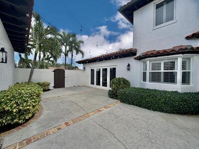 6401 Travis Road, Lake Clarke Shores, FL 33406